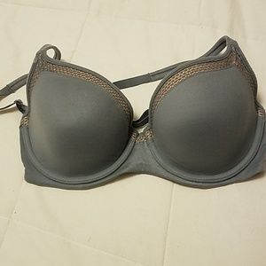 VS body by Victoria lined demi bra 34D